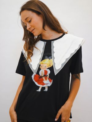 טי צווארון לולי שחור
