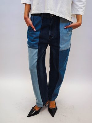 מכנסי ג'ינס טלאים כחול