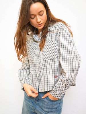 חולצת אופיס שיבוץ