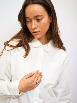 חולצת היידי לבנה