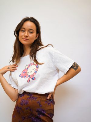 טי מיאו במטפחת לבן