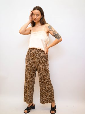 מכנסי נימור קיציים