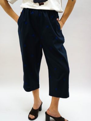 מכנסי ריקמת דוטס כחול