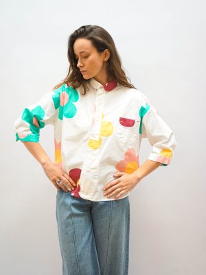 חולצת פרחי פסטל