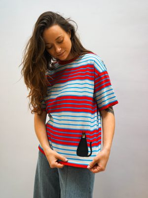 טי פסי קיטי אדום