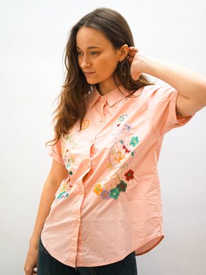 חולצת רקמת חתולים ורוד